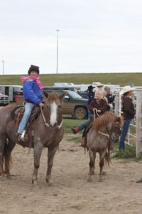 Lacy-Reinert-(3-yrs-old)-her-pony-is-Elmo-and-Jayda-Reinert-(8-yrs-old)-her-pony-is-Bugsy