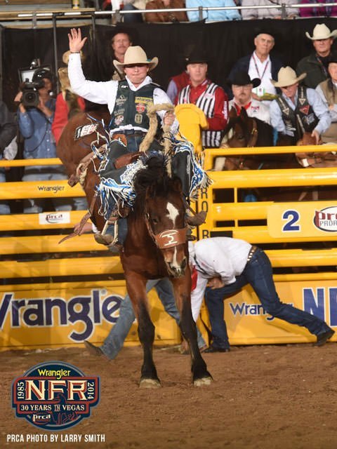 Jake Wright in action at the WNFR 2014