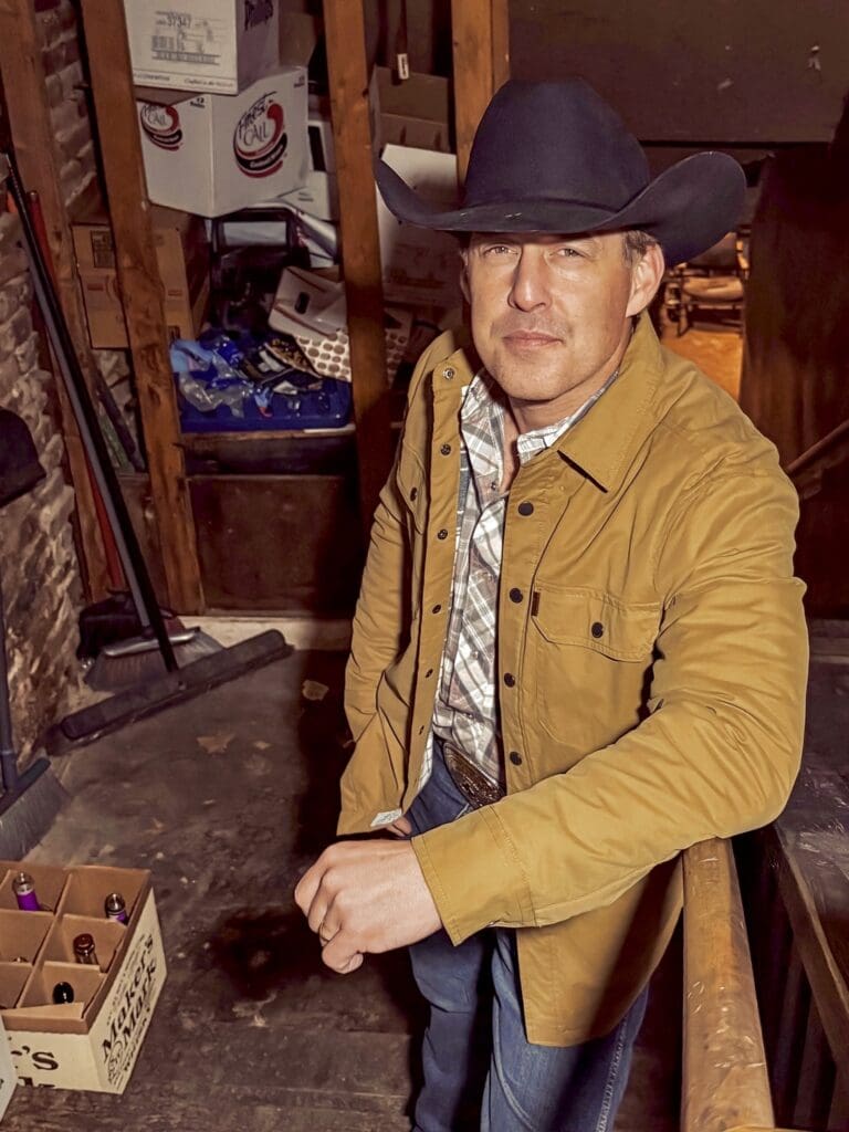 Aaron Watson Press Photo (Photo Credit Andrew Jones)