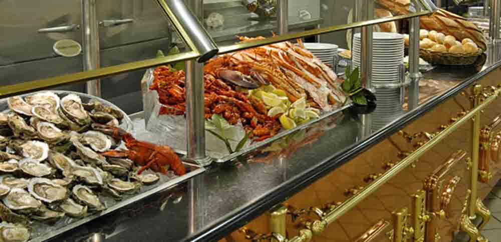 The Seafood Buffet at Harrah's Ak-Chin Casino Delights Guests Each Weekend  - Cowboy Lifestyle Network