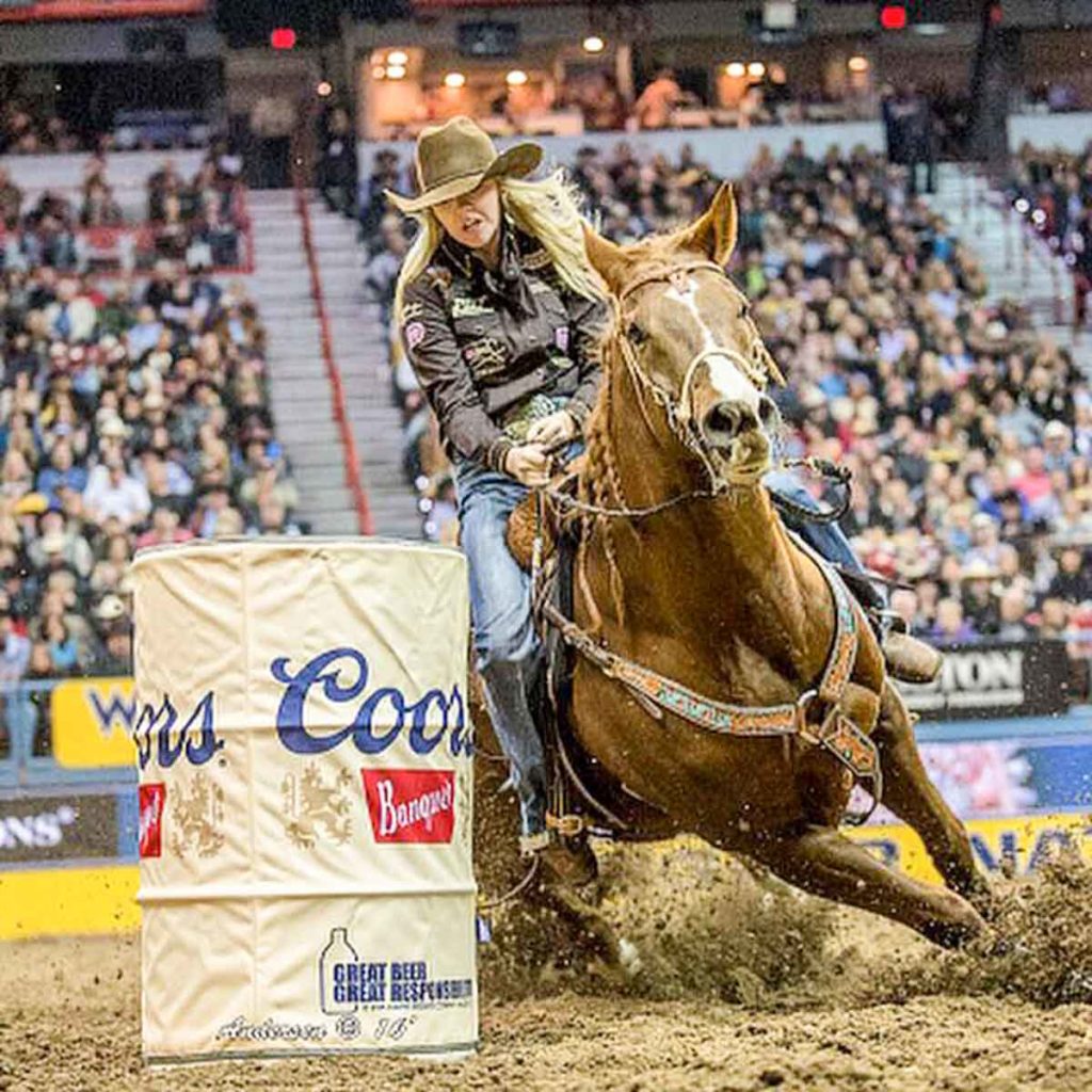 Jackie Ganter at the 2016 Wrangler NFR - CLN Team Photo Credit © Ric Andersen