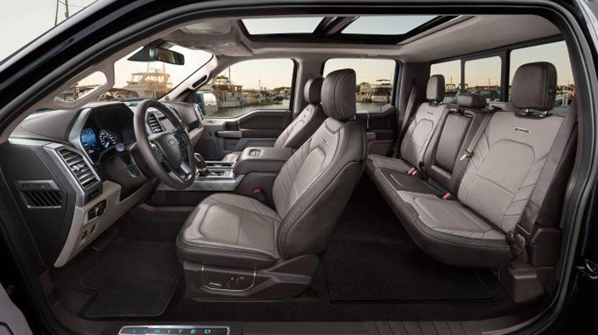 Ford Ranger Interior. Photo credit: AutoGuide.com