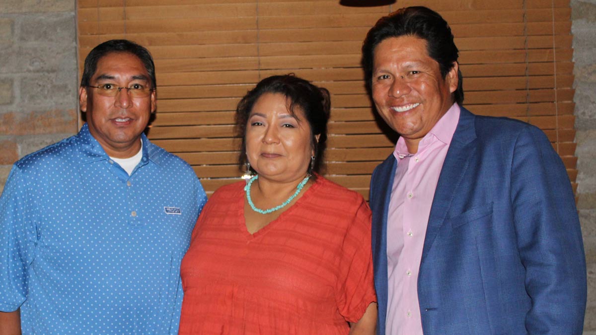Native American golfer Notah Begay III hosts event at Ak-Chin Southern Dunes Golf Club