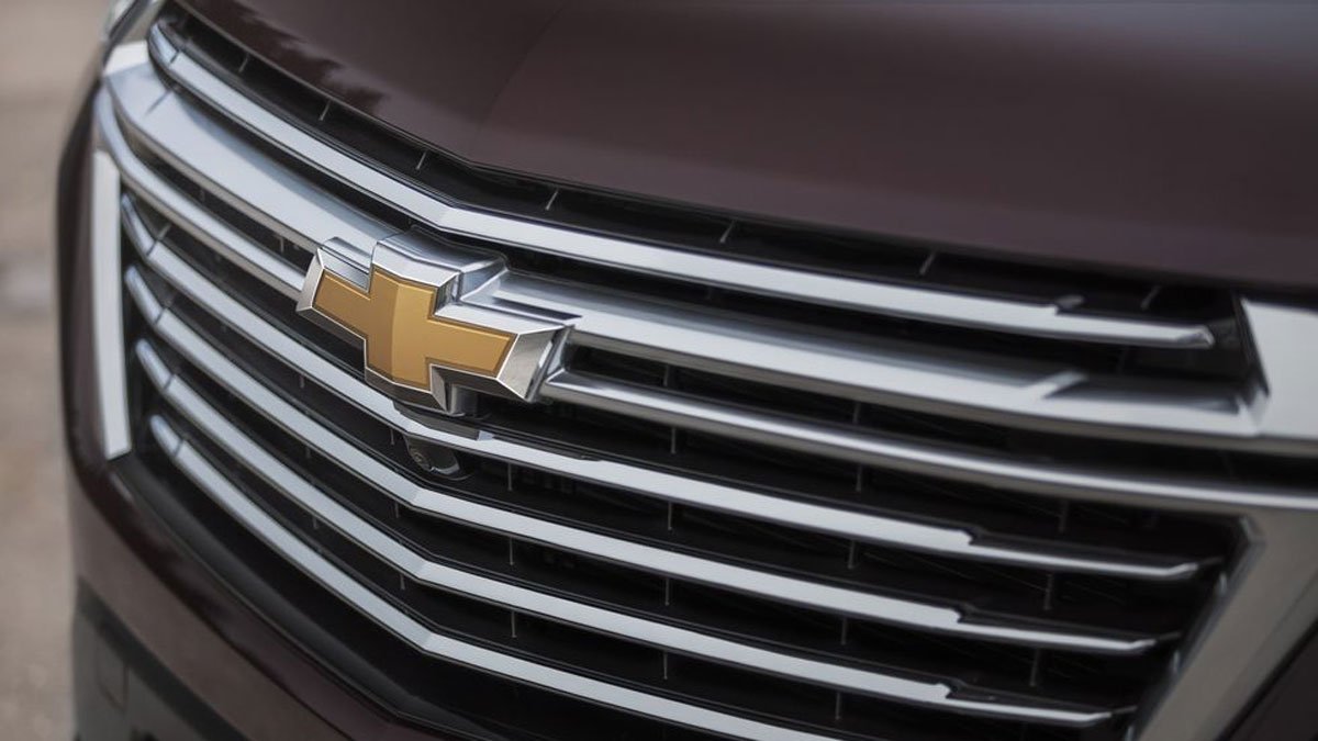 Popular Chevy Traverse updates its look for 2021