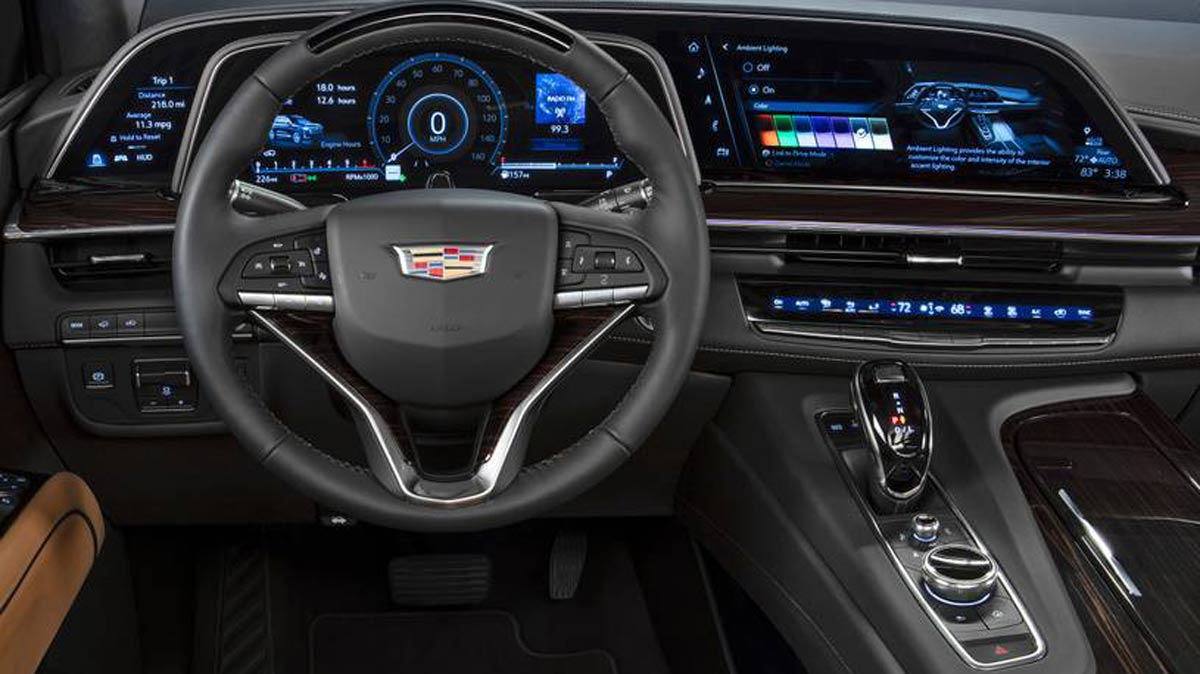 2021 Cadillac Escalade serves up style and function