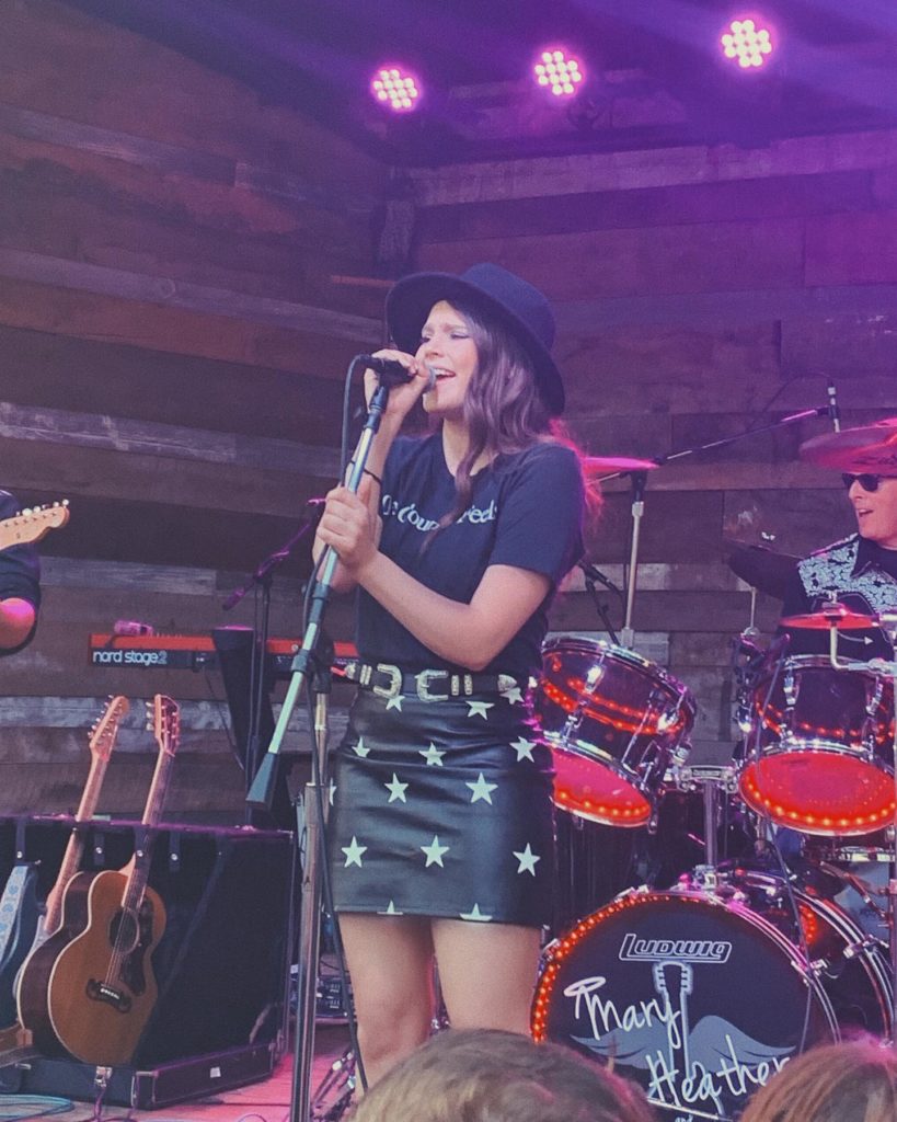 Mary Heather Hickman performing at JJ's Live in Fayetteville, Arkansas.