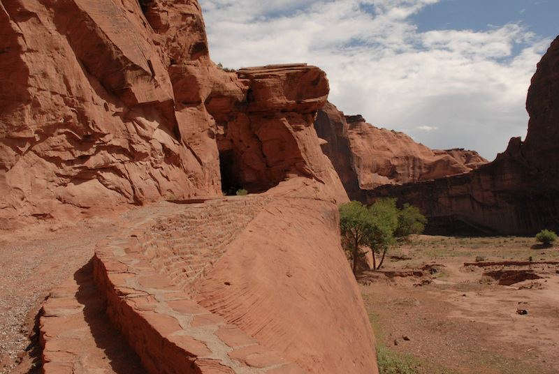 White House Ruins Trail to Canyon de Chelly National Monument - Photo Credit: Navajo Nation & Recreation Facebook 