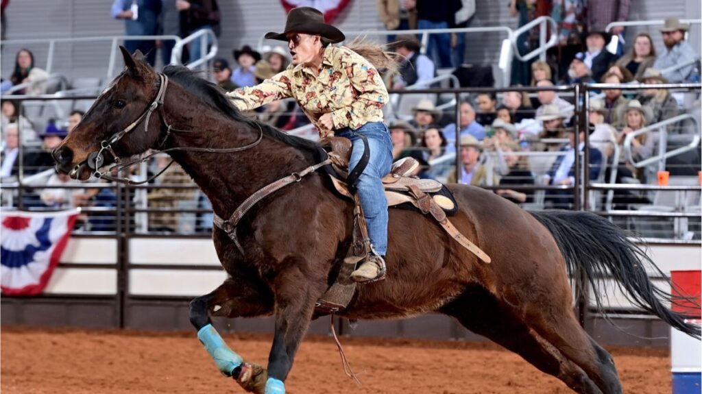 Barrel racer Toria Madsen FWSSRT 1-25. Photo by James Phifer