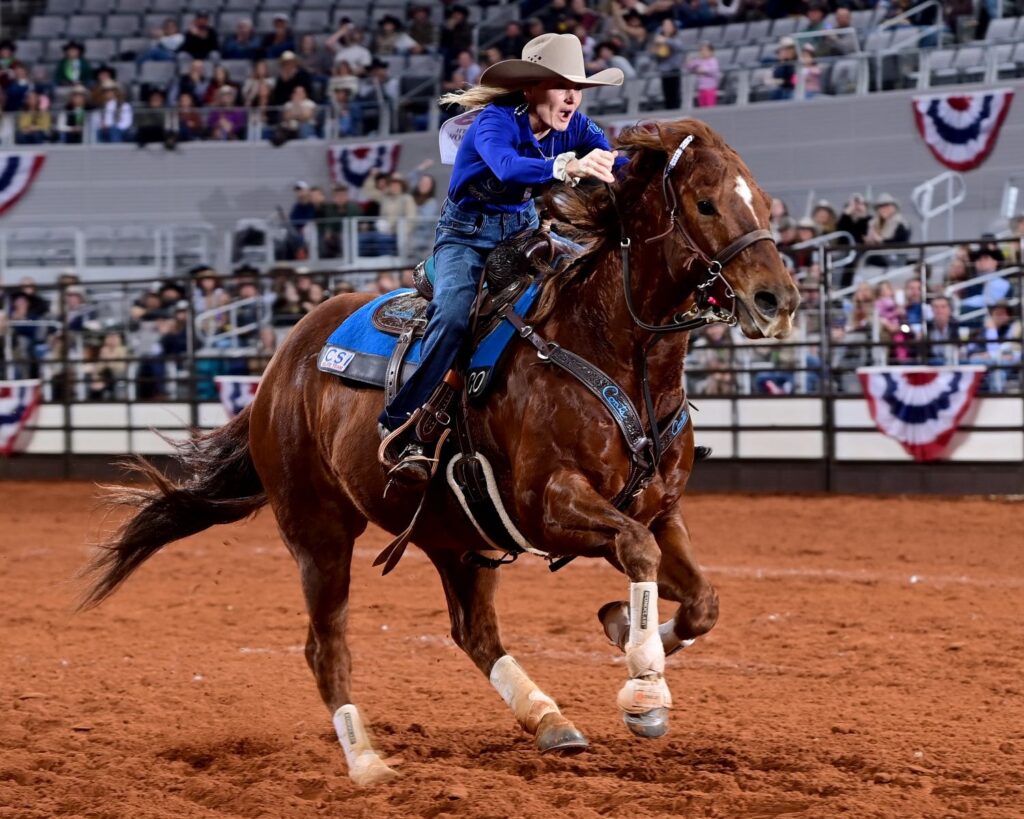 The barrel racing in round 2 of Bracket 3 at the Fort Worth Stock Show & Rodeo ProRodeo Tournament was extremely fast. Carlee Otero won for the second consecutive round with the fastest time of the 2025 rodeo so far. Riding Blingolena “Sly,” she stopped the clock in 16.19 seconds. Otero, from Perrin, Texas, qualified for the Semi-Finals with over $4,600. FWSSR photo by James Phifer.