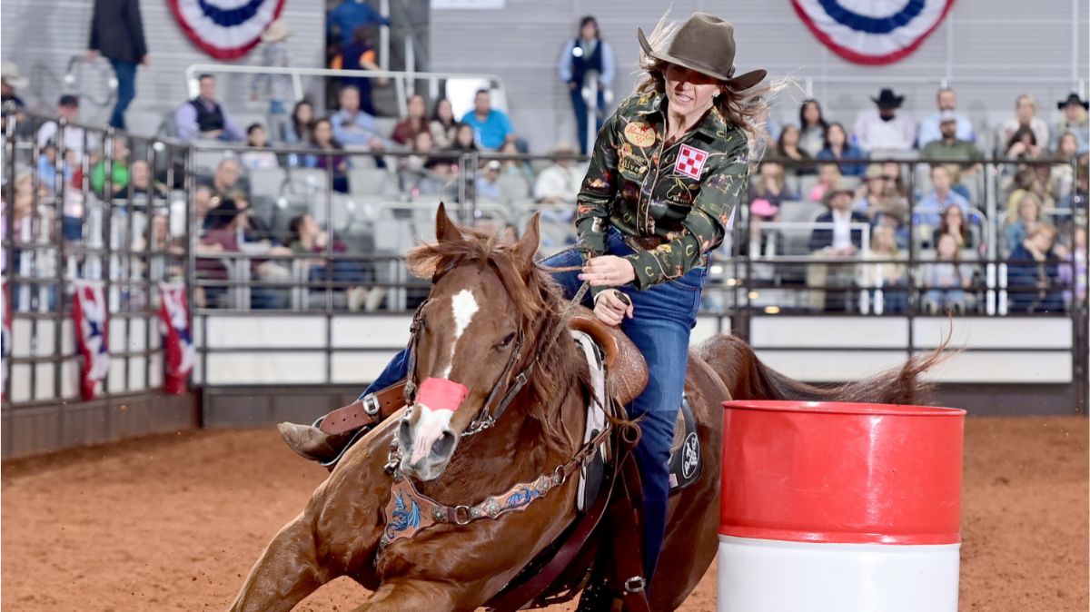 Riding her great gelding, Jettin Ta Heaven, China Spring, Texas, barrel racer Halyn Lide was at the top of Bracket 6. Lide stopped the clock in 16.21 seconds on Sunday afternoon to win the second round of the bracket and advance to the Semi-Finals. FWSSR photo by James Phifer.