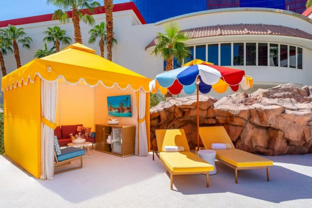 Rio Pool Cabana