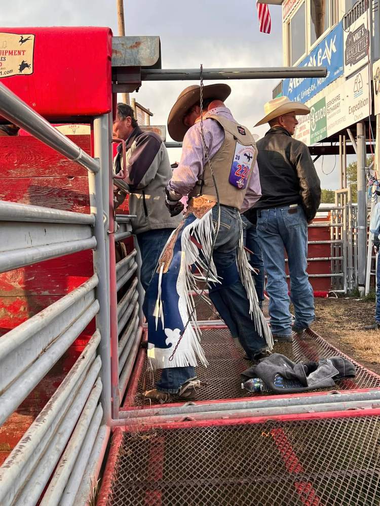 Rider getting ready at Livingston Round Up Rodeo