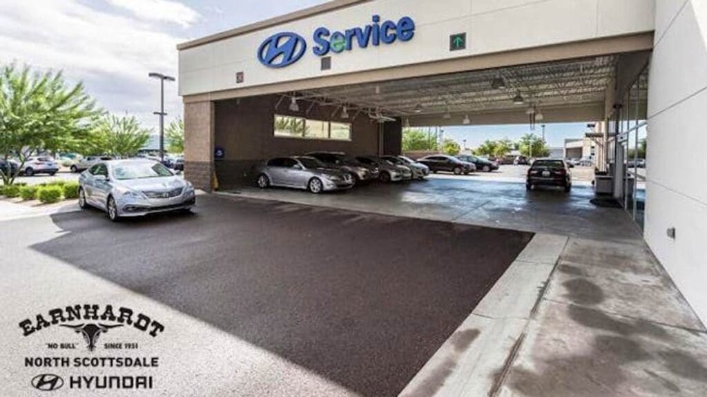 Earnhardt Hyundai North Scottsdale garners award