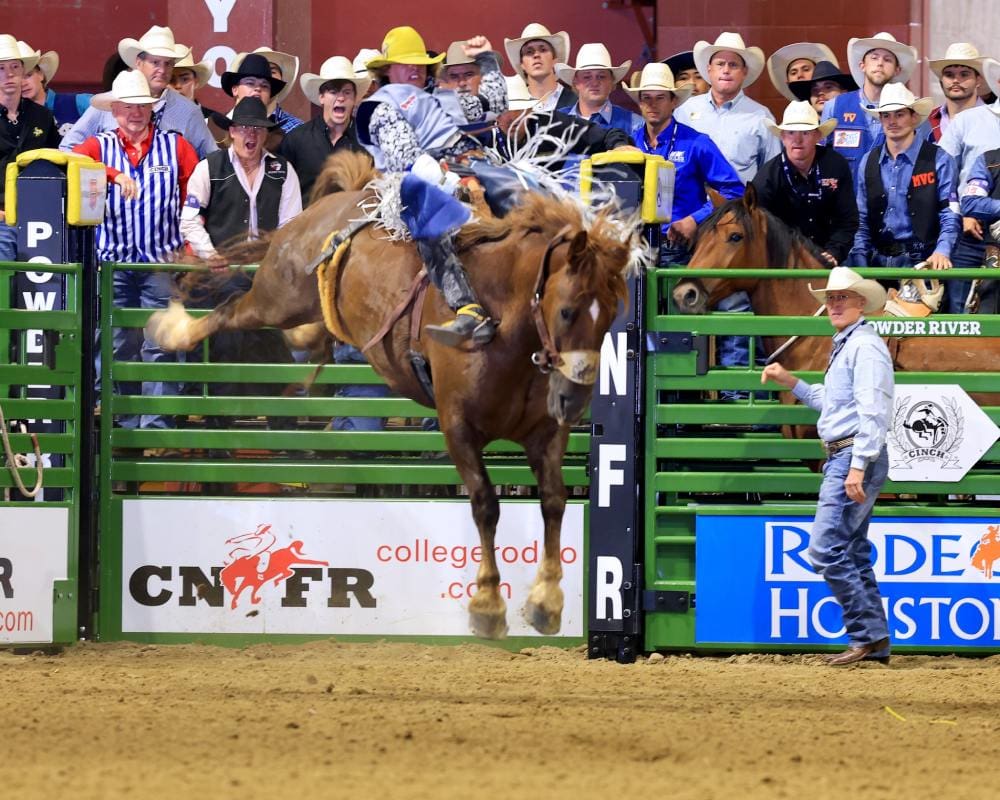 Bronc ride at CNFR
