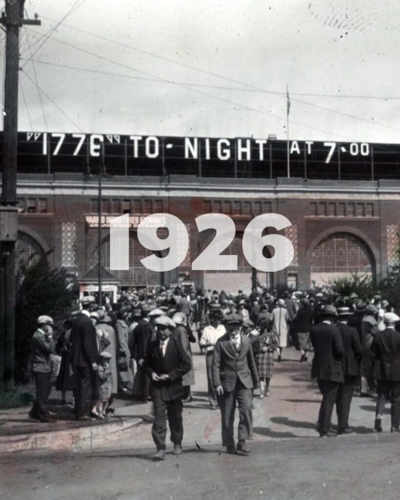 Old photo from 1926 of state fair patrons