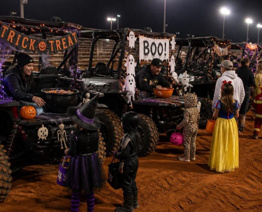 trunk-or-treat